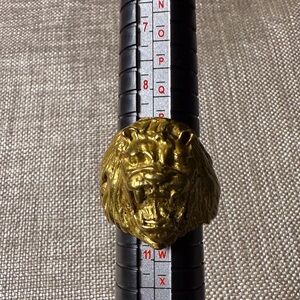 Gold Lion Head Ring